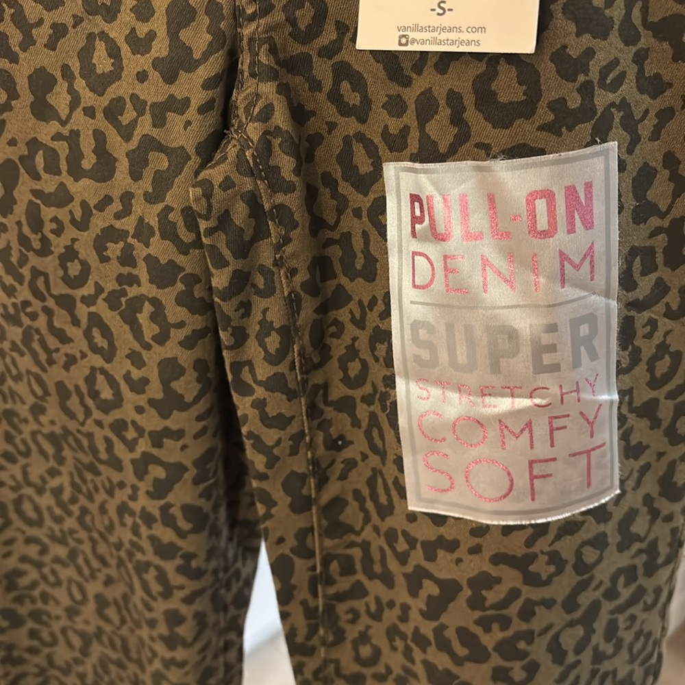 NWT Vanilla Star Cheetah Print Women’s High Rise Pull-On Jegging - Picture 3 of 8